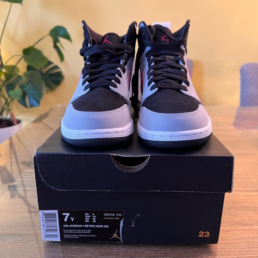 Air Jordan 1 Retro High GG